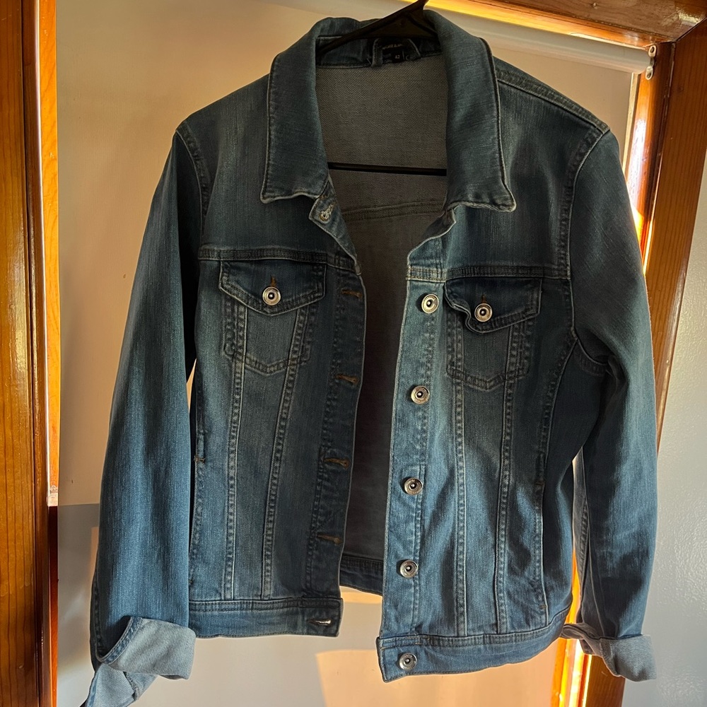 Women’s Jean Jacket